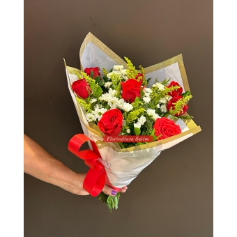 Buquê 6 Rosas Vermelhas com Embalagem Especial