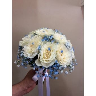 Buquê de Noiva 12 Rosas Colombiana Brancas