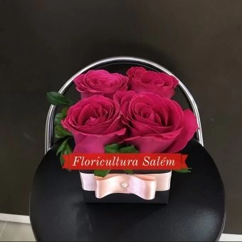 Arranjo 4 Rosas PINK