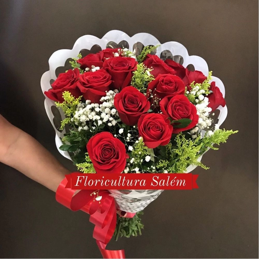 Buquê com 12 rosas Vermelhas