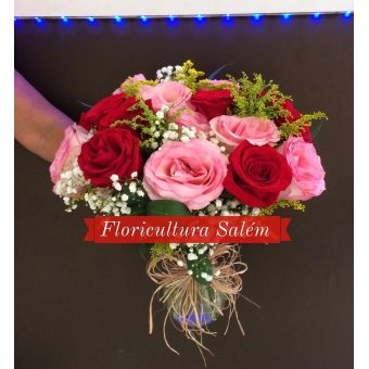 Arranjo 15 Rosas C/ Vaso Vidro