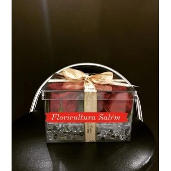 Arranjo 4 Rosas Caixa Acrílico