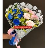 Buquê 12 rosas Azuis e Claras